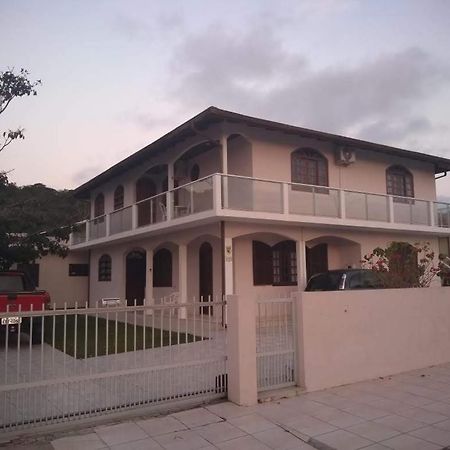 Apartamento De 2 Dormitorios フロリアノポリス エクステリア 写真