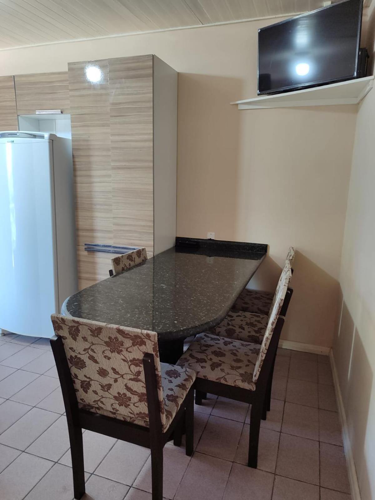 Apartamento De 2 Dormitorios フロリアノポリス エクステリア 写真